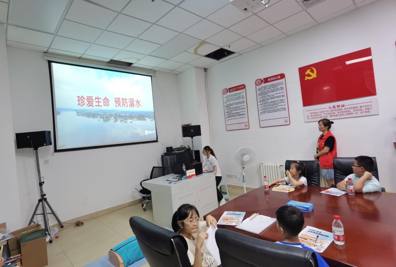 Ft(y)ƴW(xu)l(xing)֪R(sh)M(jn)^(q)tɫǰ