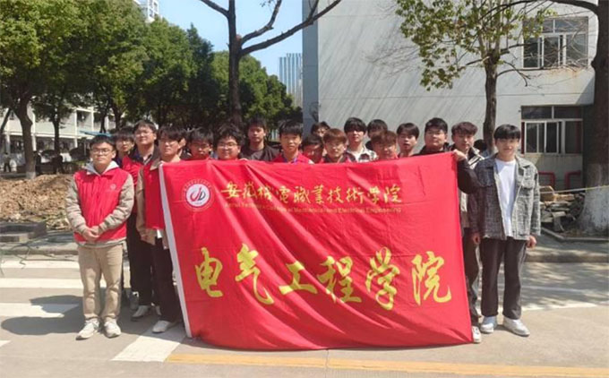 늚W`־Ըչ늚⹤̌WԺ_չWh¡־Ըϵл