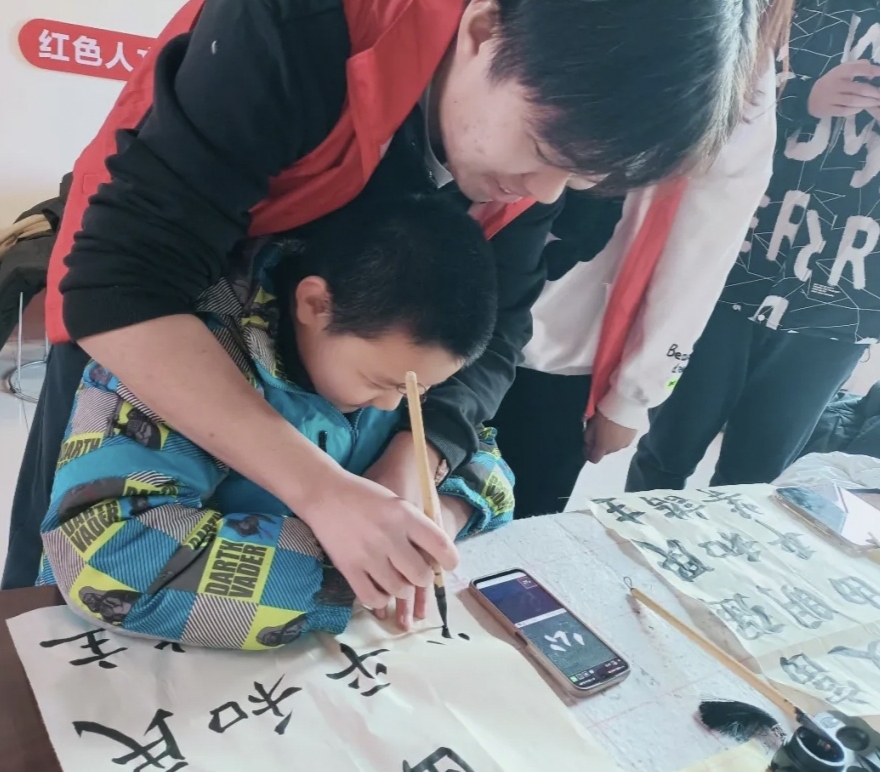 fWM^|ϵǹ⣬ͬBٌ֦`