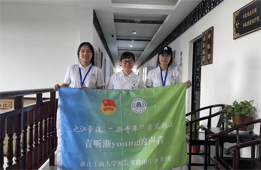  young`Fꠣɣ֮oD׽