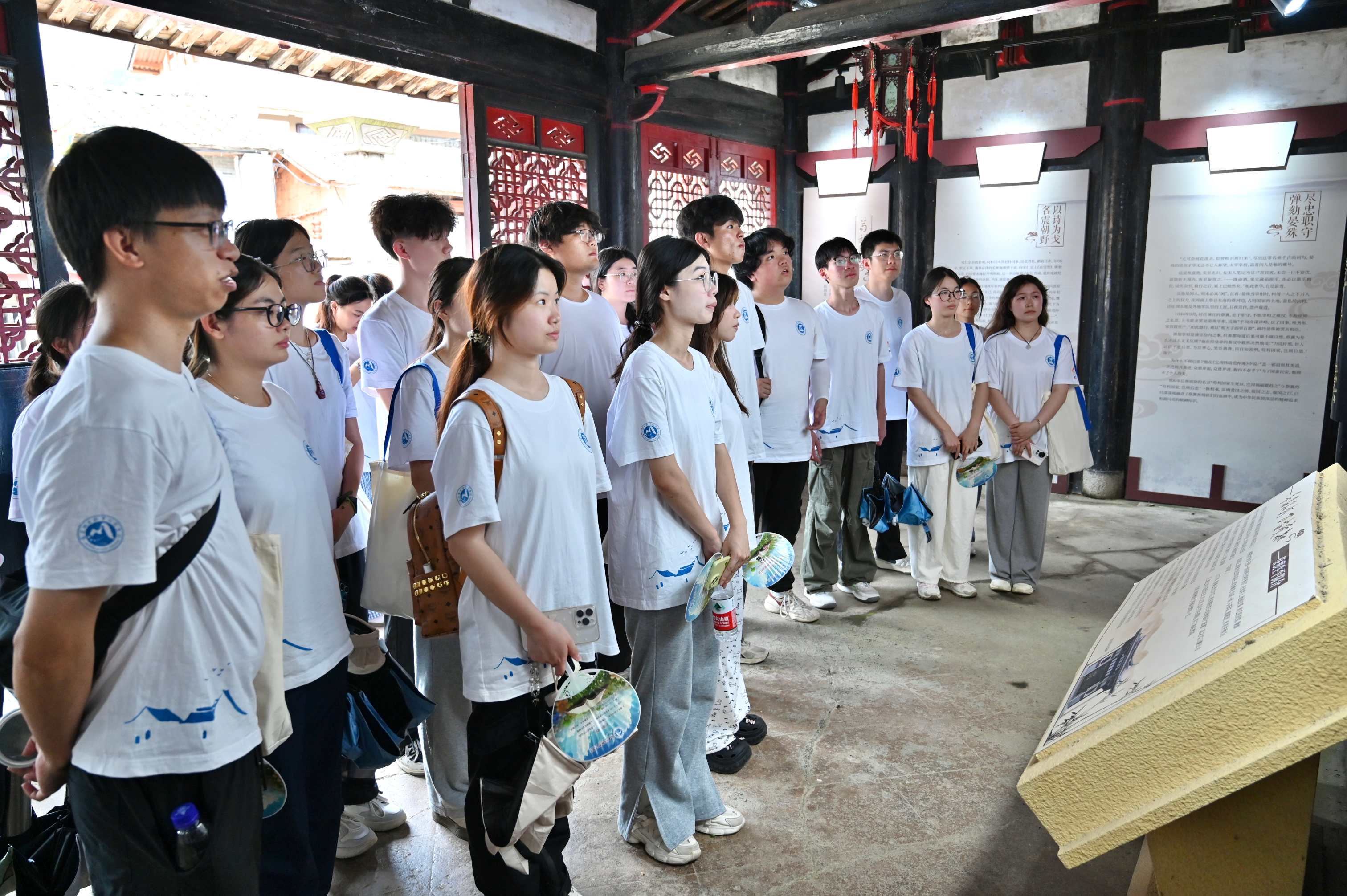 Eȣoǧ}--}lԺtdlꠡϪŴ_չŽo}{л