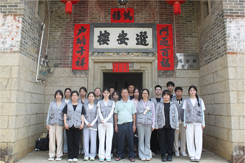 V|W(xu)Ժ(jng)(j)W(xu)Ժl(xing)dȺSഺ(dng)r(sh)ͻ(du)_չy(tng){(dio)л