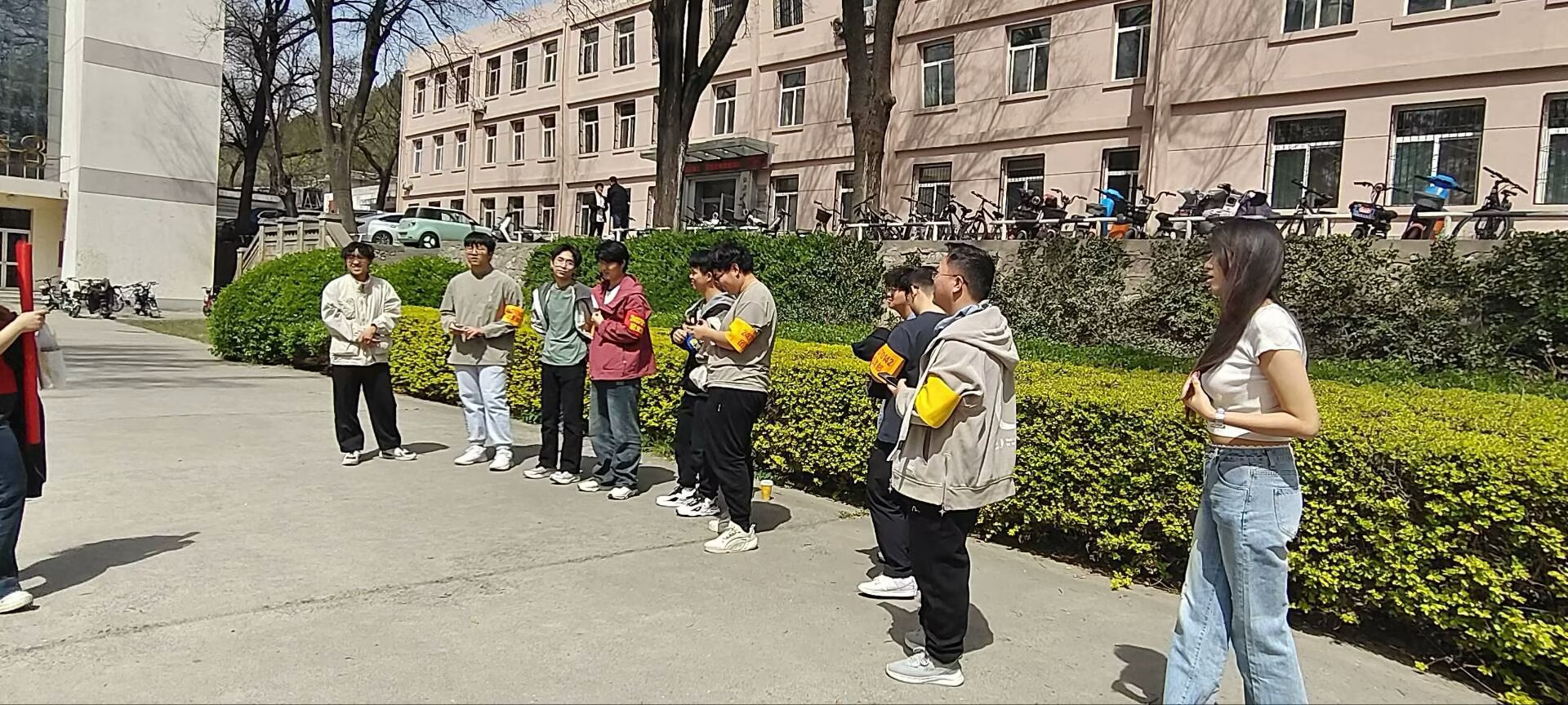 бW(xu)24070142F(tun)ջ(dng)<У@ՙӰh