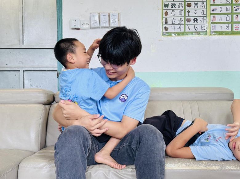 ۾ˮ֮ ϵǌ֮g_չ]Yͯ