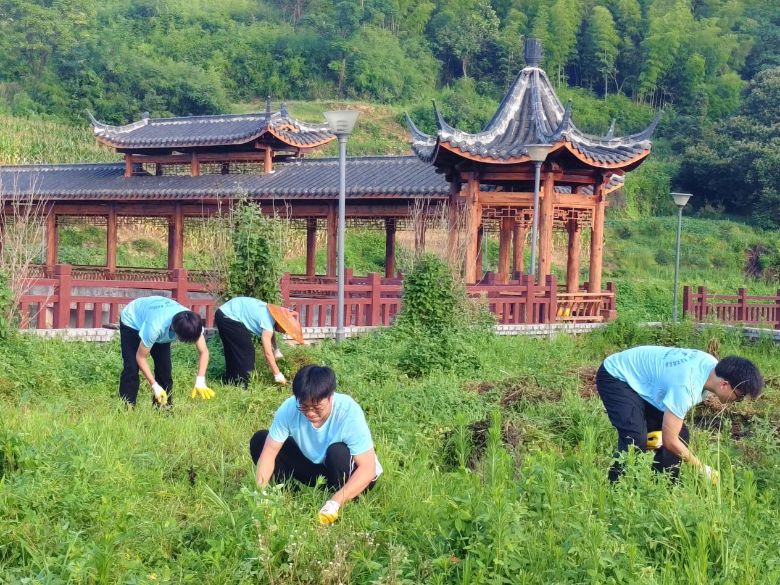 ഺơġǰУϹ̌WԺ`Ƅeõ؉K