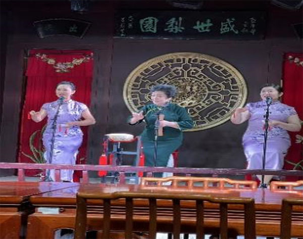 ̌W(xu)Ժ(du)(sh)`F(tun)(du)_չĻ(xing)(dng)