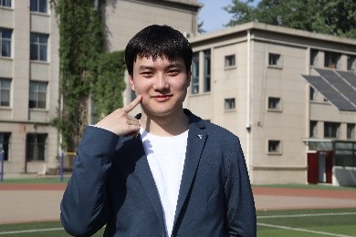 ҊA늡׽ഺAWϵоУ@zӰӈAMĻ