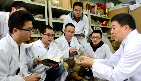 ʯʹWژs@׌áĴܳ˲Ū