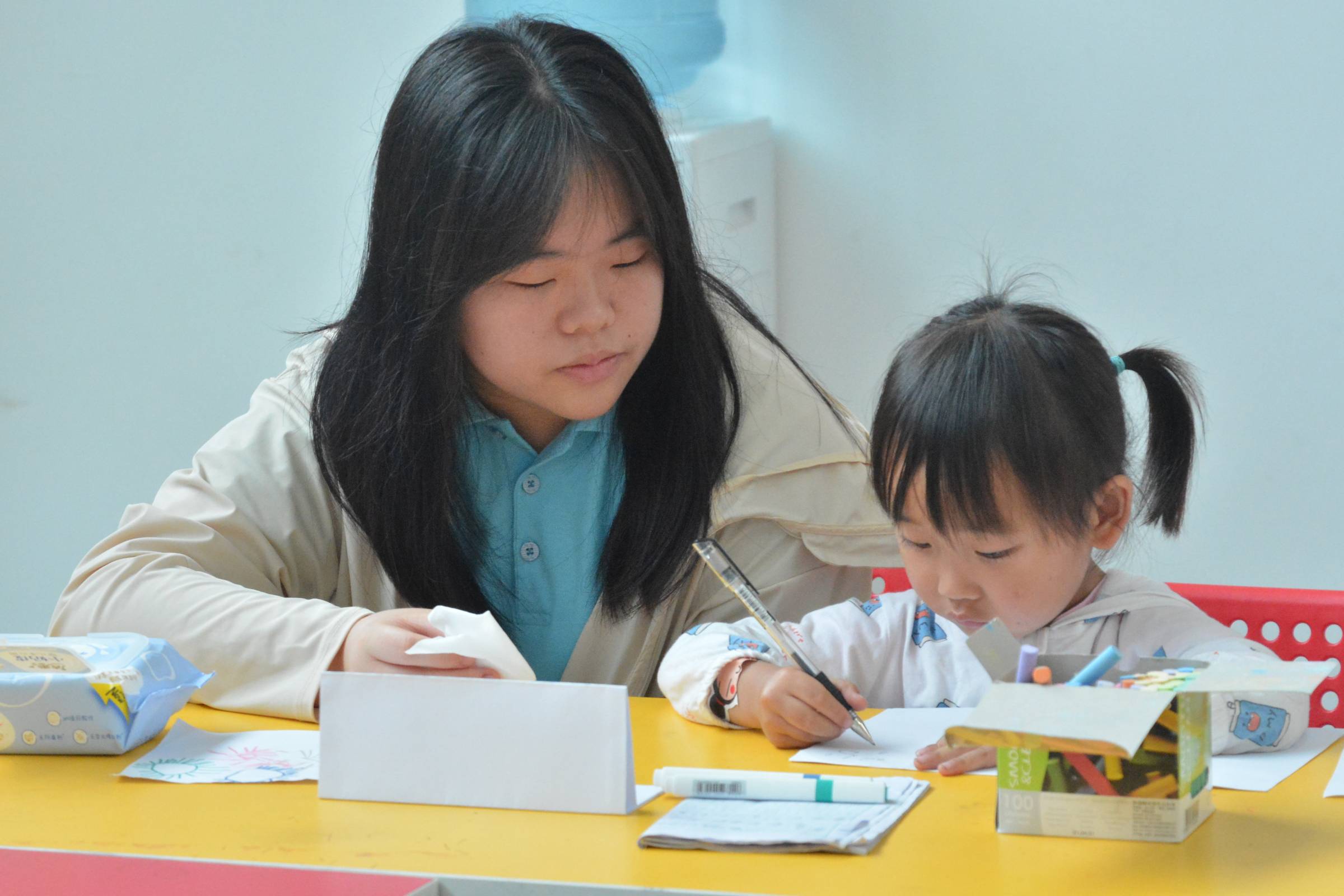 AϪ֮ͬĈA`FAϪĸc