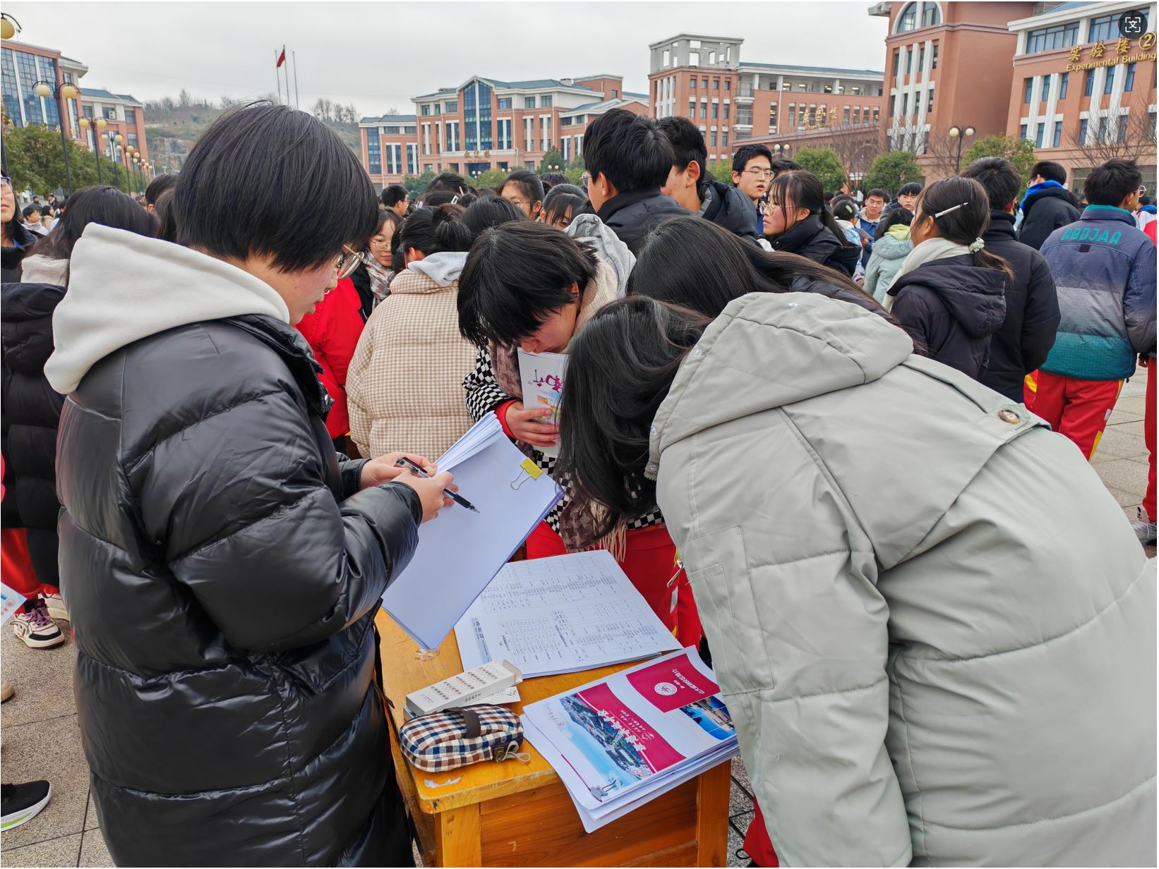 hpɽ|WɽǭĸУL꠻LеһЌW