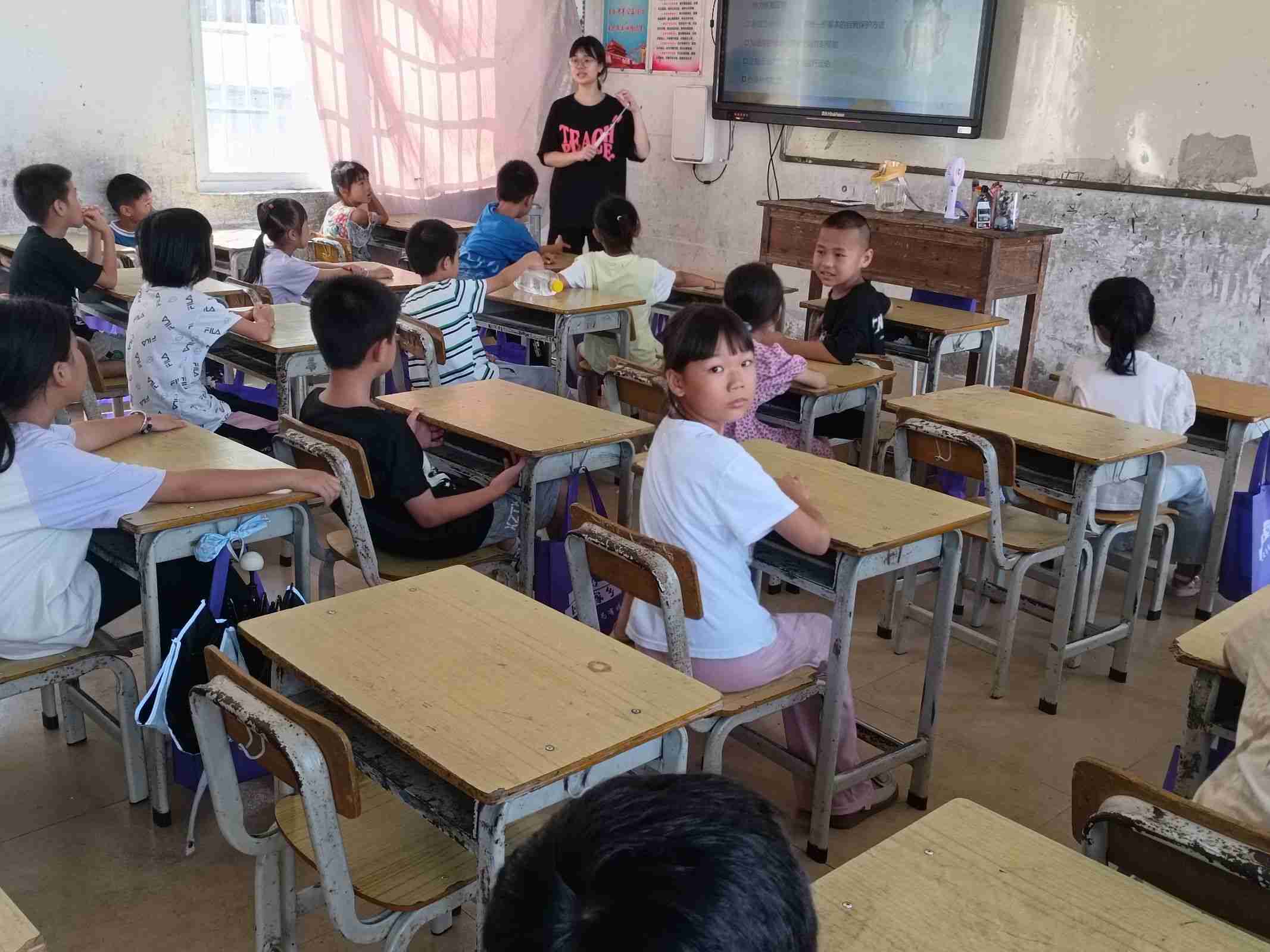 VW(xu)ӢZ򄡽̌W(xu)о(du)_չ(sh)`{(dio)л