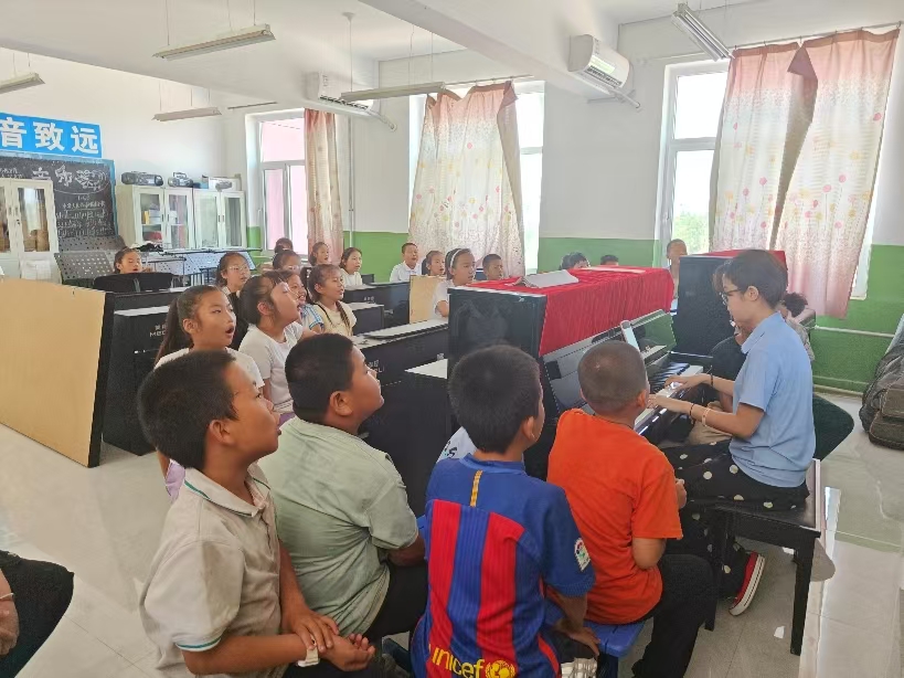 AWԺСԭꠣͯwP ɫL