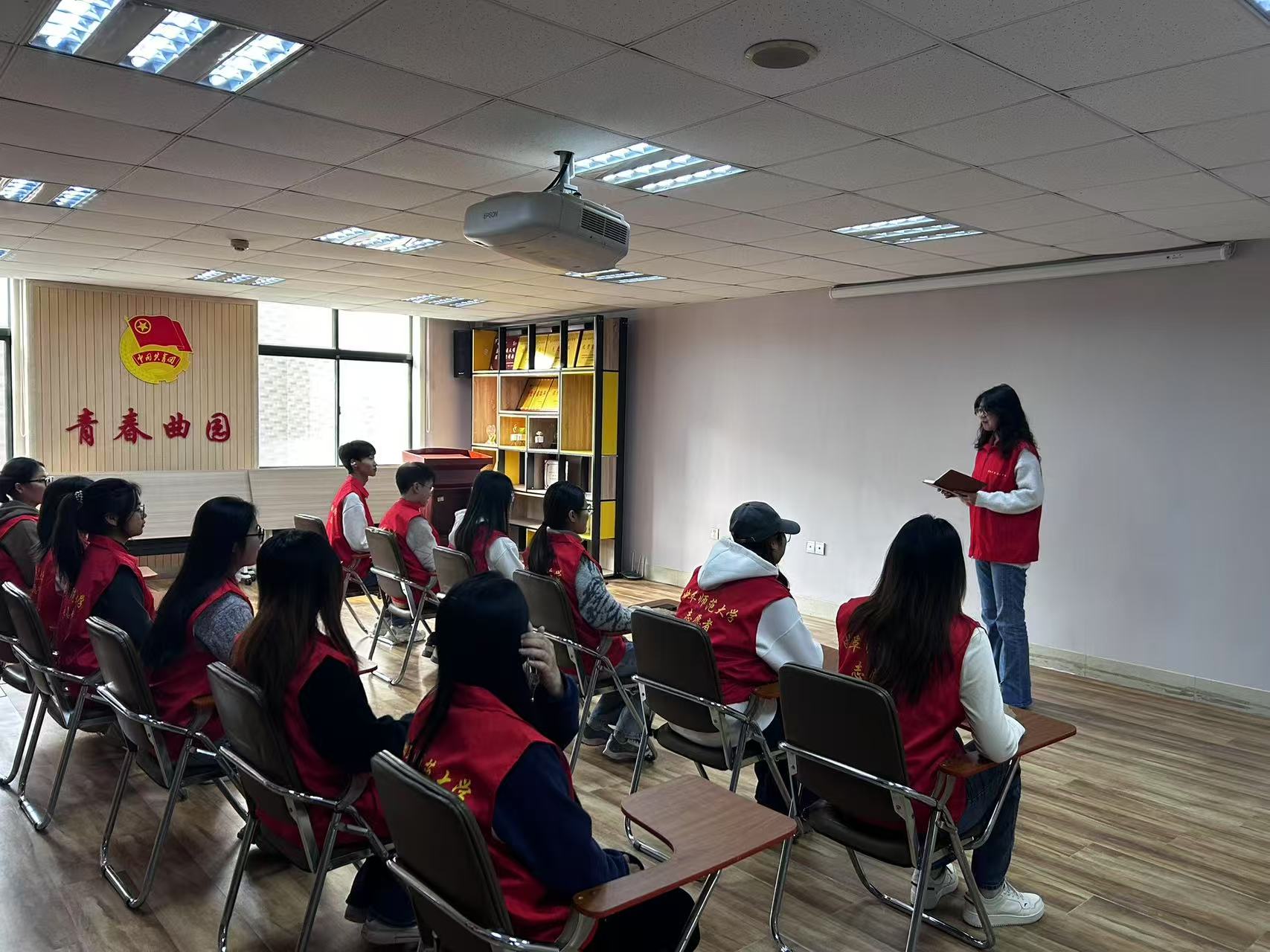 @WӺ`---ľzУ睿ľ^ϵĻӛ