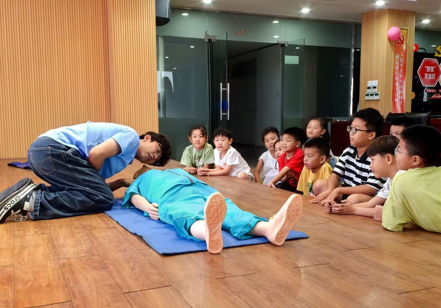 BTt(y)WԺഺoͬС`Mx_չ`