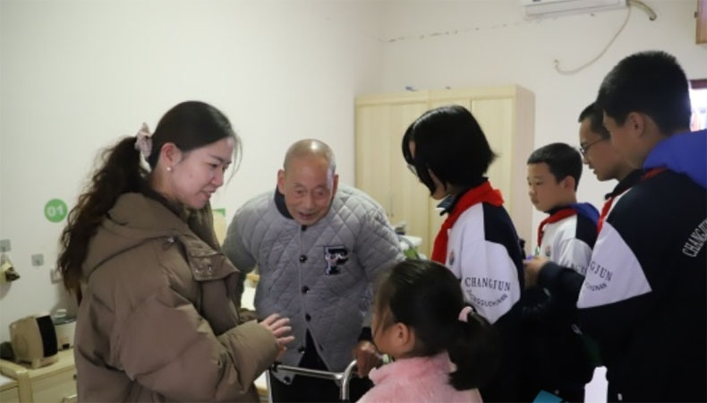 LpZ(sh)(yn)ЌW(xu)_չϐ(hu)(sh)`(dng)