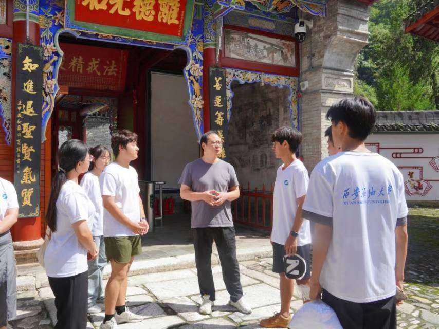 ʯʹW(xu)l(xing)sΣǻ(mng)(sh)`F(tun)R(hu)(sh)`