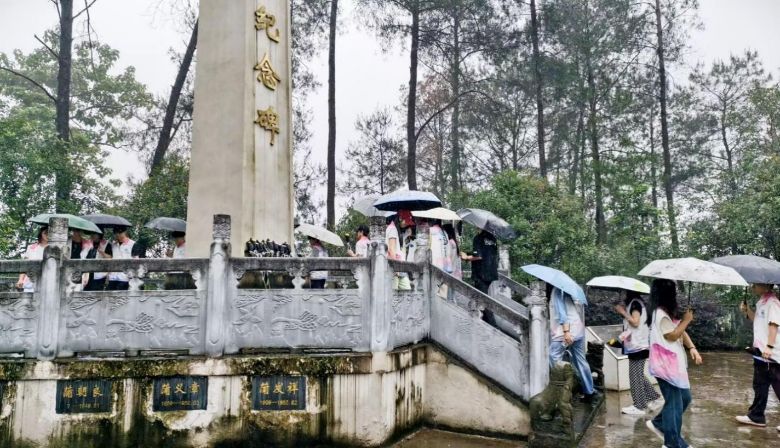 l(xing)ðӢң؜ LƄ(chung)WԺtɫTꡱиʿ@_չ}