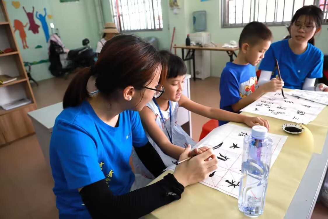 VW(xu)ČW(xu)ԺF(tun)ίW(xu)(hu)࡯M(jn)Ұ־Ը(w)(du)_չn(dng)