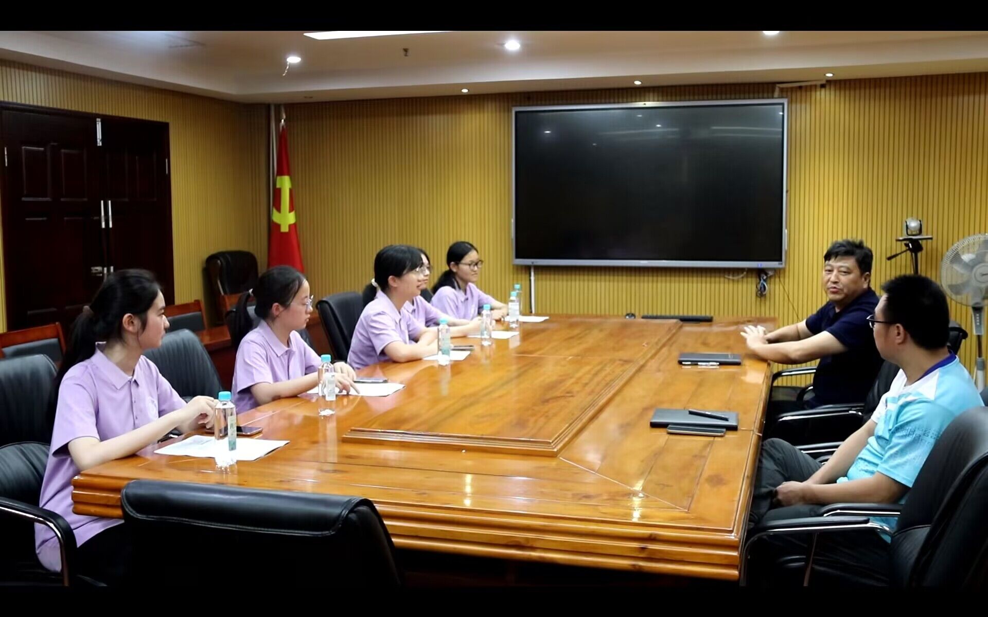 G}ɭ{(dio)ЈF(tun)̽Ƽx֘I(y)֮a(chn)֮