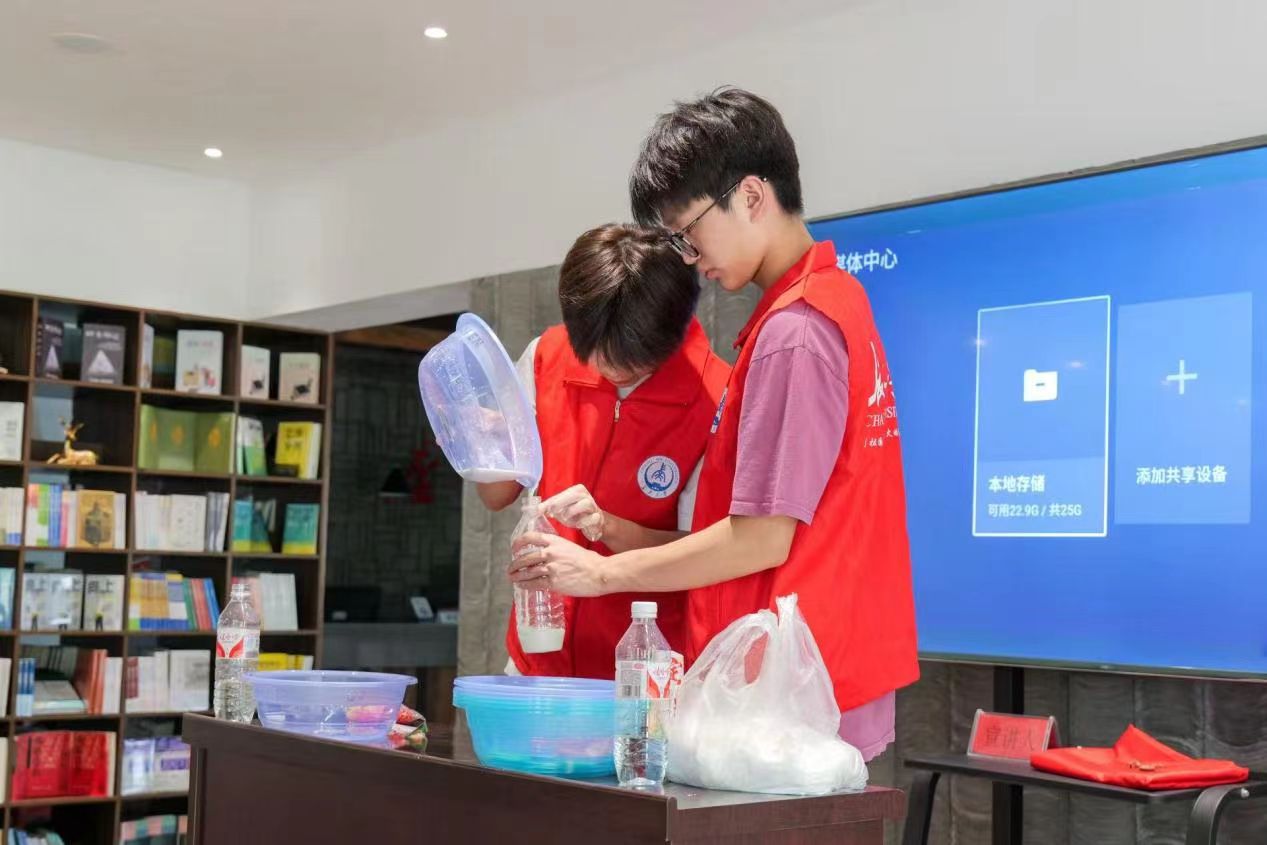 LWFݮҪǭLĻĕ`ꠡtɫƌWcȼͯ