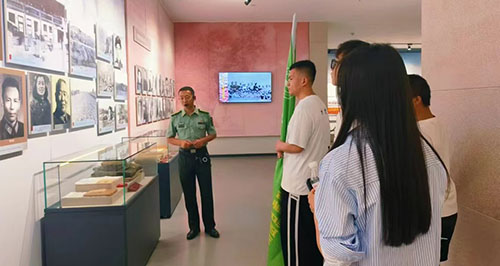 mW(xu)tҫС(sh)`F(tun)̽L·܊o(j)^ҳz־