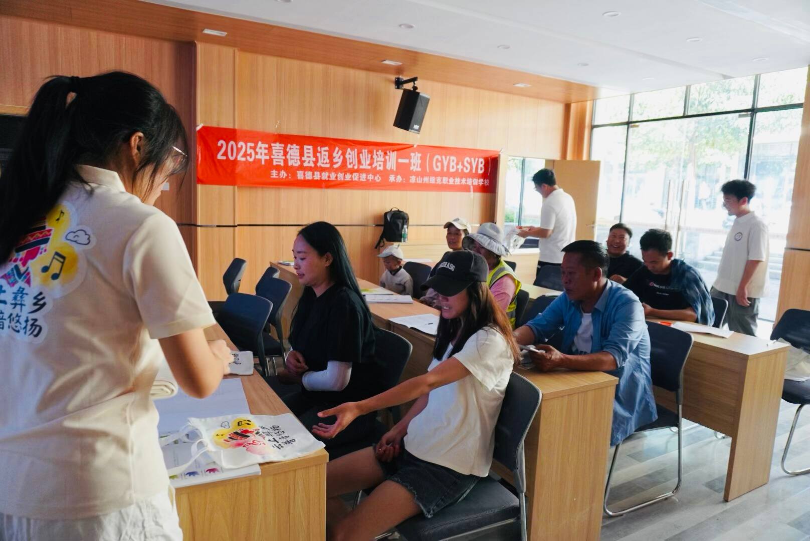 Z(y)(rn)ɽĘ͝hͬV