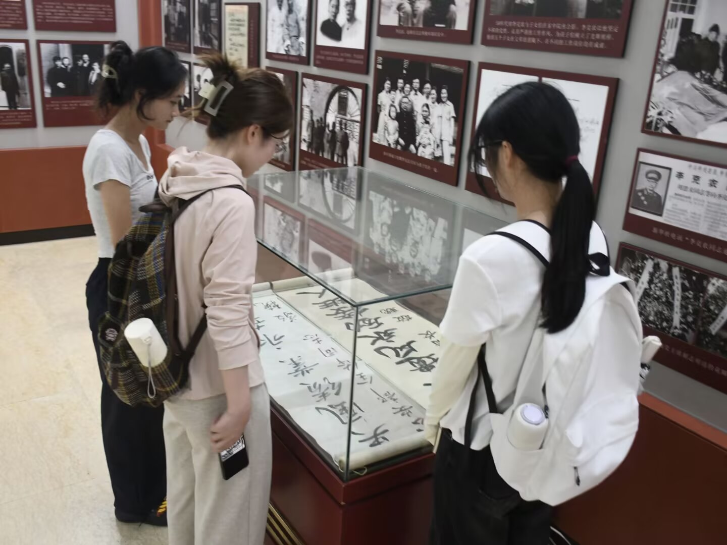 WԺ̹WԺtɫ򡰻BС`FrʾMЌ`{л