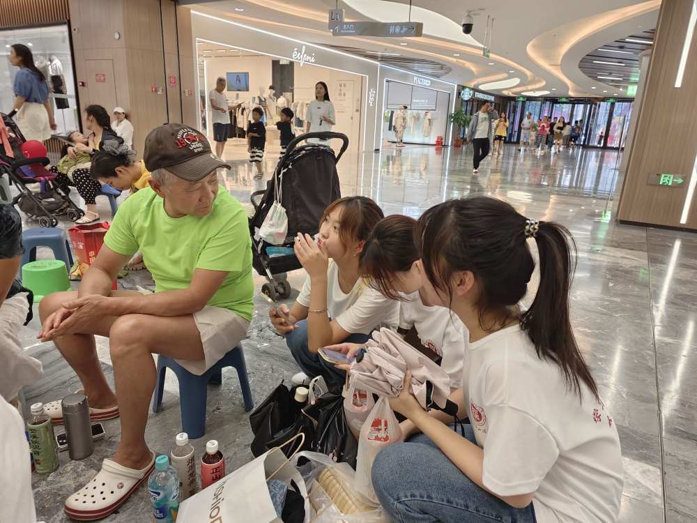 ؔ(jng)W(xu)W(xu)Ժ߳У@LՄˡ