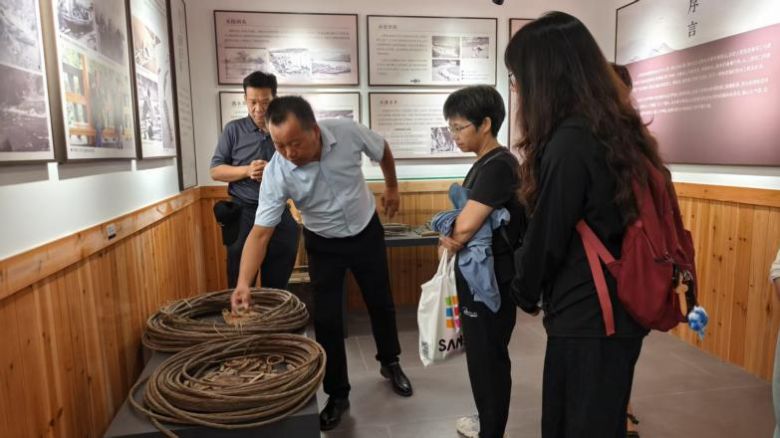 ഺEL¾̩Ŵ`rִWW̩ɫlȼَO