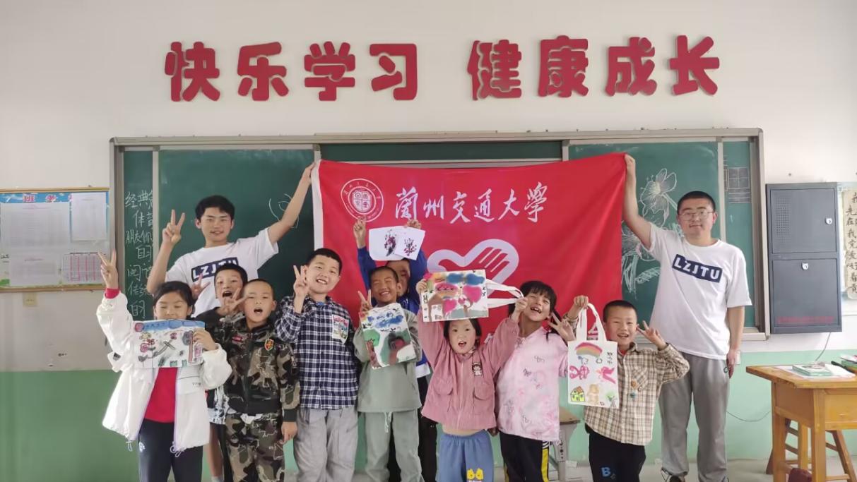 mݽͨWľ̌WԺꖹ֧̣yͬС߲ʼ־Ը_չˇgB֧̻