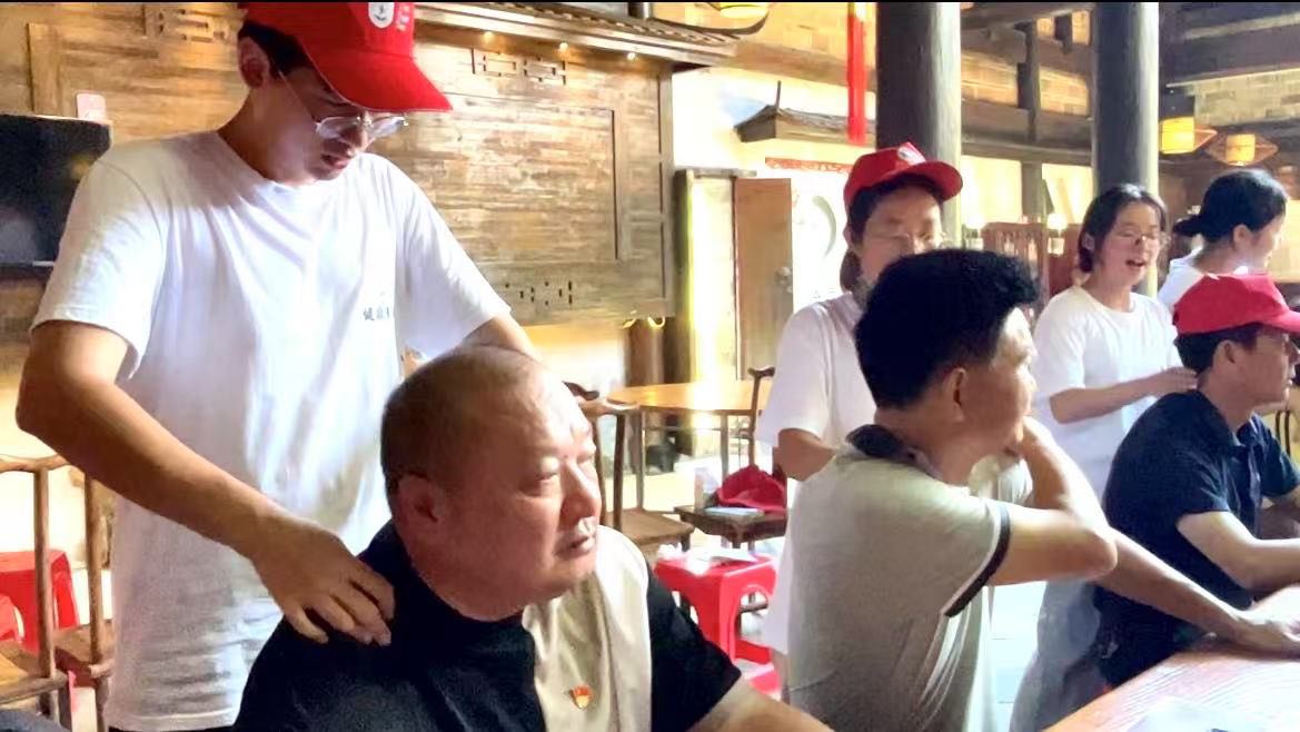 ư㣬ȭȭS--ϲWlytˇlͽ