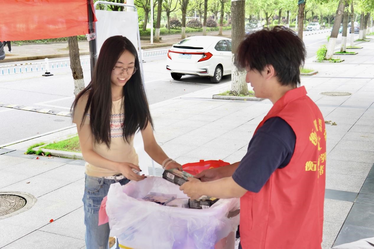 ⎟܌WԺ_չõͿǹ⡱ӣ׌cǹУ@