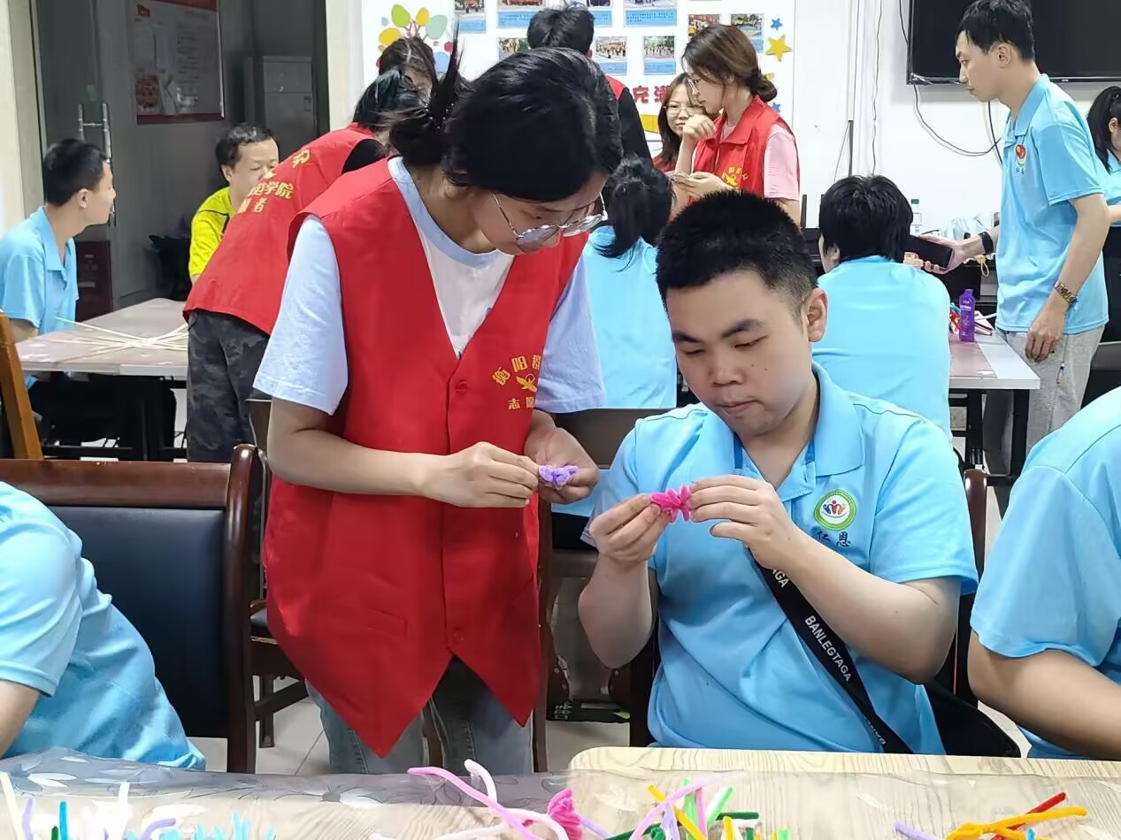 ⎟(jng)܌W(xu)Ժ_չ־ů⣬ָĻ־Ը(w)(dng)