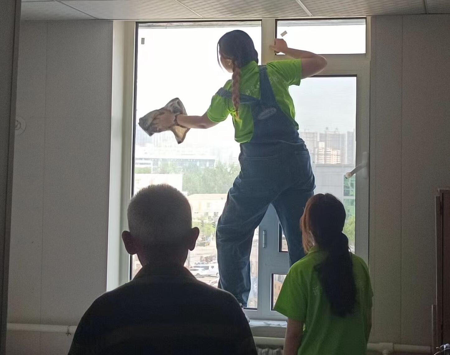 ˣAۡӱƼWԺWԺd֮`F