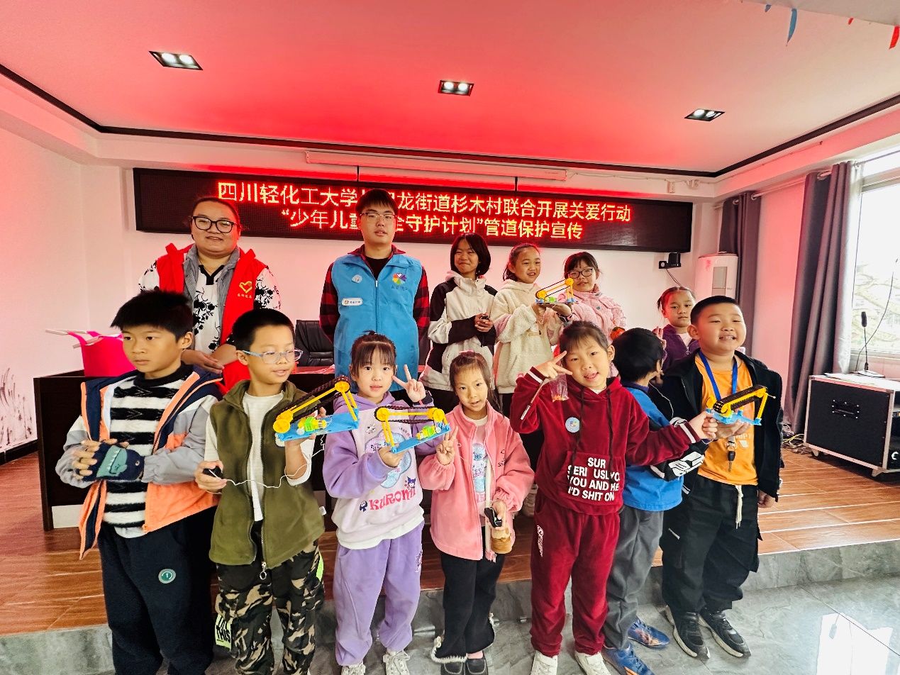 oͯ棬ȫСĴpW(xu)(jng)W(xu)Ժl(xing)IFr(nng)僺ͯ־Ը