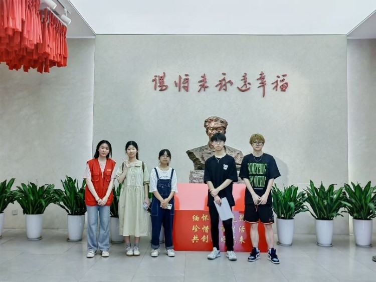 ӺW`F꠸ݏ̫׼o^^W{Ќ`