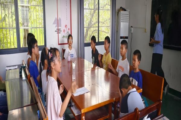 (hu)(sh)`W(xu)Ժഺ(mng)ͨ־Ը(w)(du)_(ki)չLʯɫn