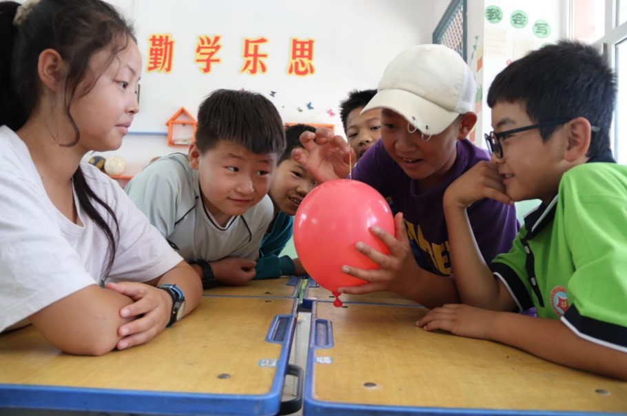 KW޼֧̈FȤζ򞣬wƌWW