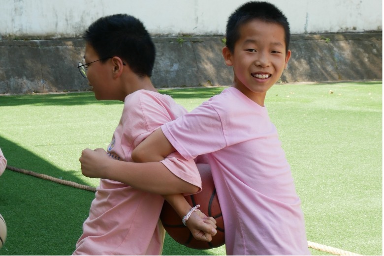 ώW(xu)(gu)Z(y)W(xu)ԺR墿hL(zhng)I(yng)(hu)(sh)`F(tun)_(ki)չȤζ\(yn)(dng)(hu)