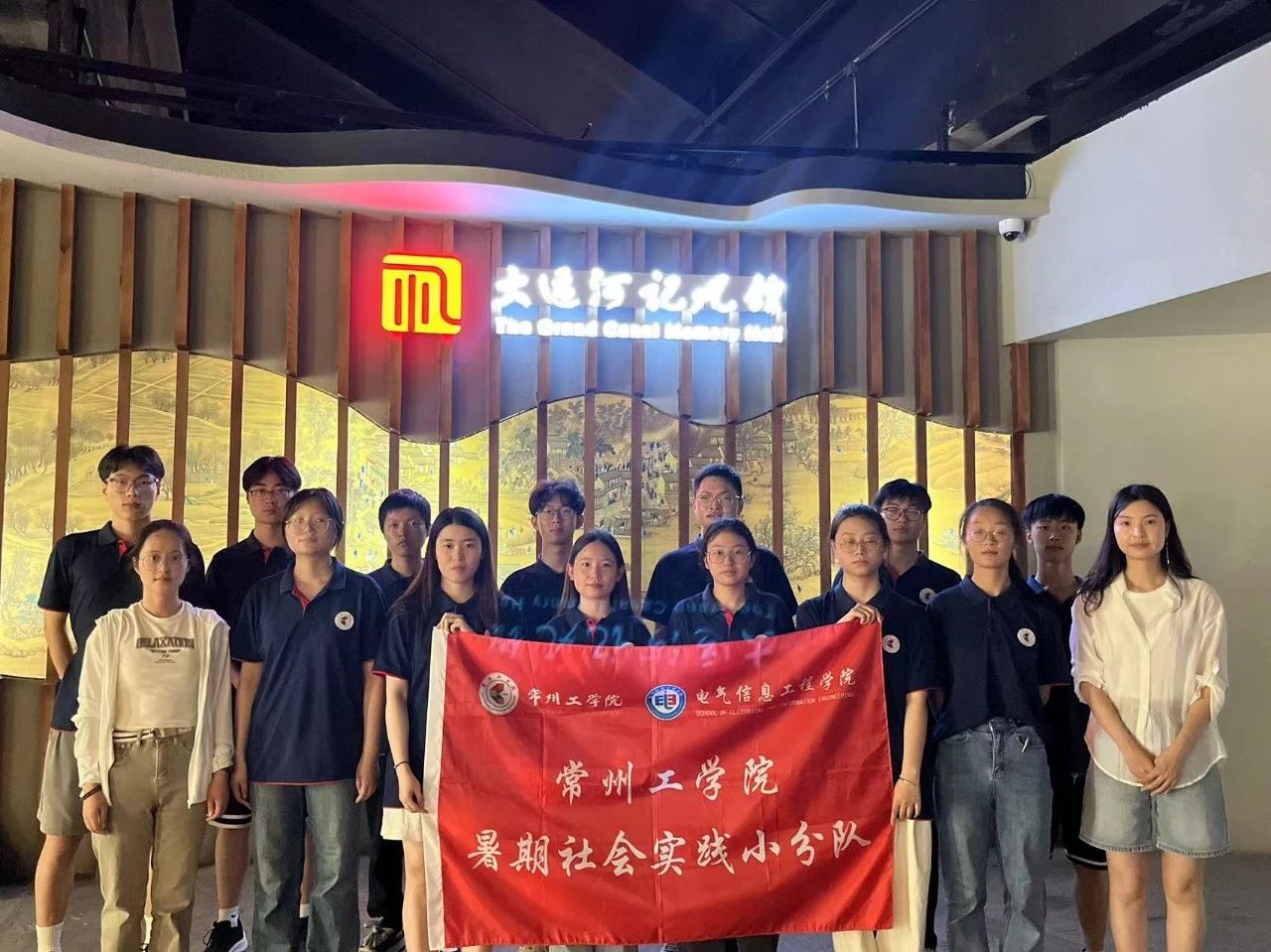 ݴ\ӣĻza(chn)c^(q)(jng)(j)h(yun)Ӱ