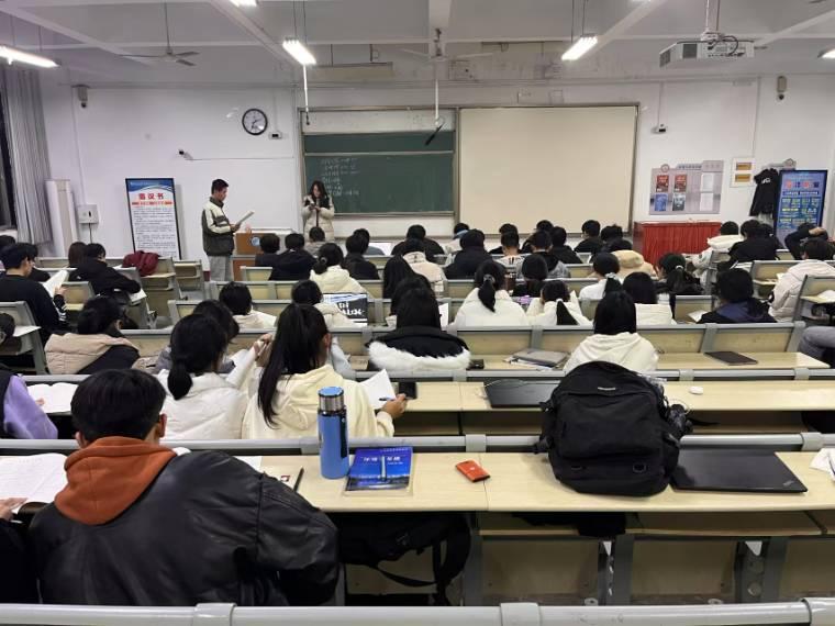 ch(hun)WԺ_չ\TУ@L ӛWӵС\řn