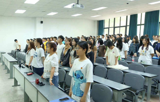 Ұȫңഺͦߓ(dn)(dng) Ĵr(nng)I(y)W(xu)t(y)W(xu)Ժ}F(tun)e