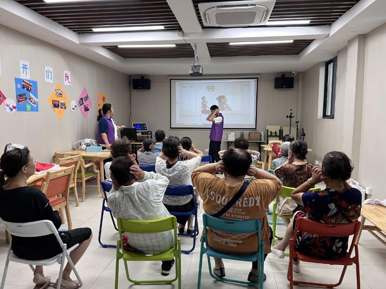 ʿItM  hԽz·ůϦ------ͨWtWԺ½z· СՈF_չϵпՌ`