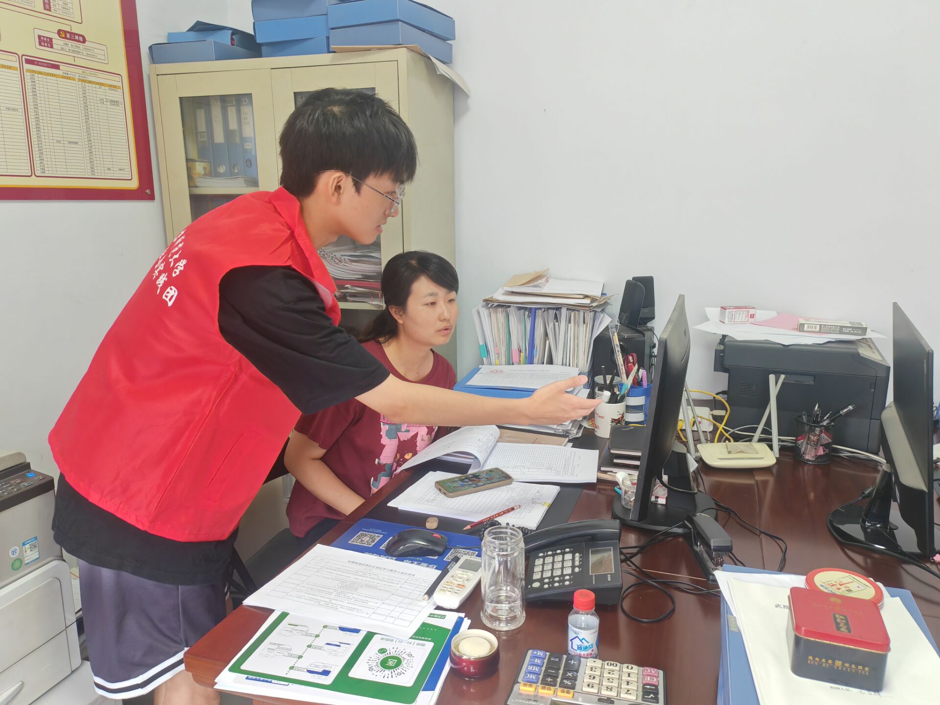 ԴcC(j)е̌W(xu)ԺGɫԴ(q)(dng)Ї(sh)`(dng)ɹek