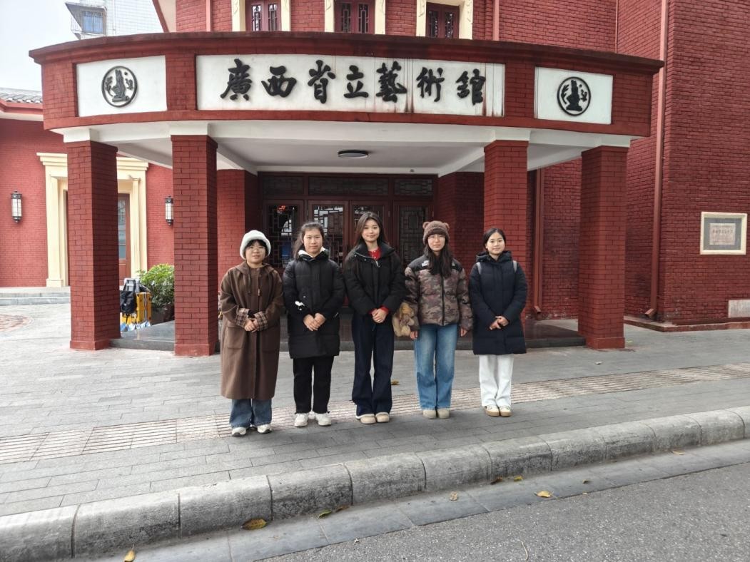 ʷУ}VWR˼xWԺ`F_չPτչ(chung)԰l(f)չ·̽Ļ