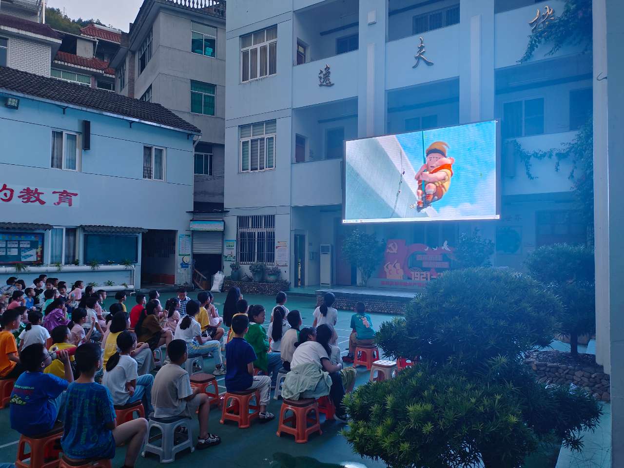 һݸţһի@ЇӋW(xu)ϪOLС