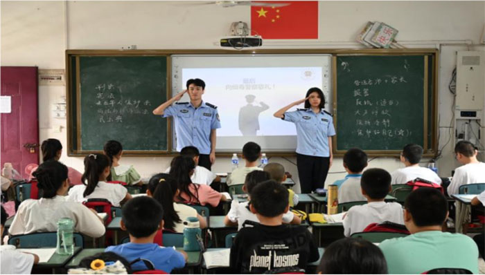 ͯȤȻоL(fng)ֹL(zhng)ڃͯP(gun)(i)(w)(dng)