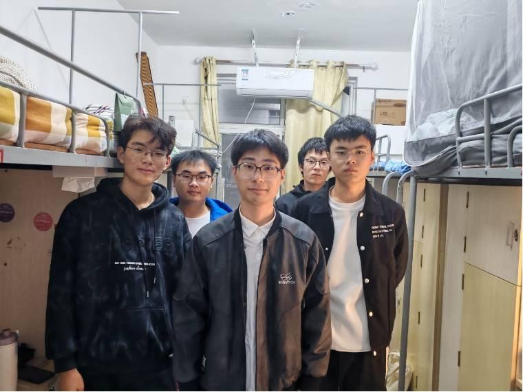 l늰ȫĩָ ӭP𺽡