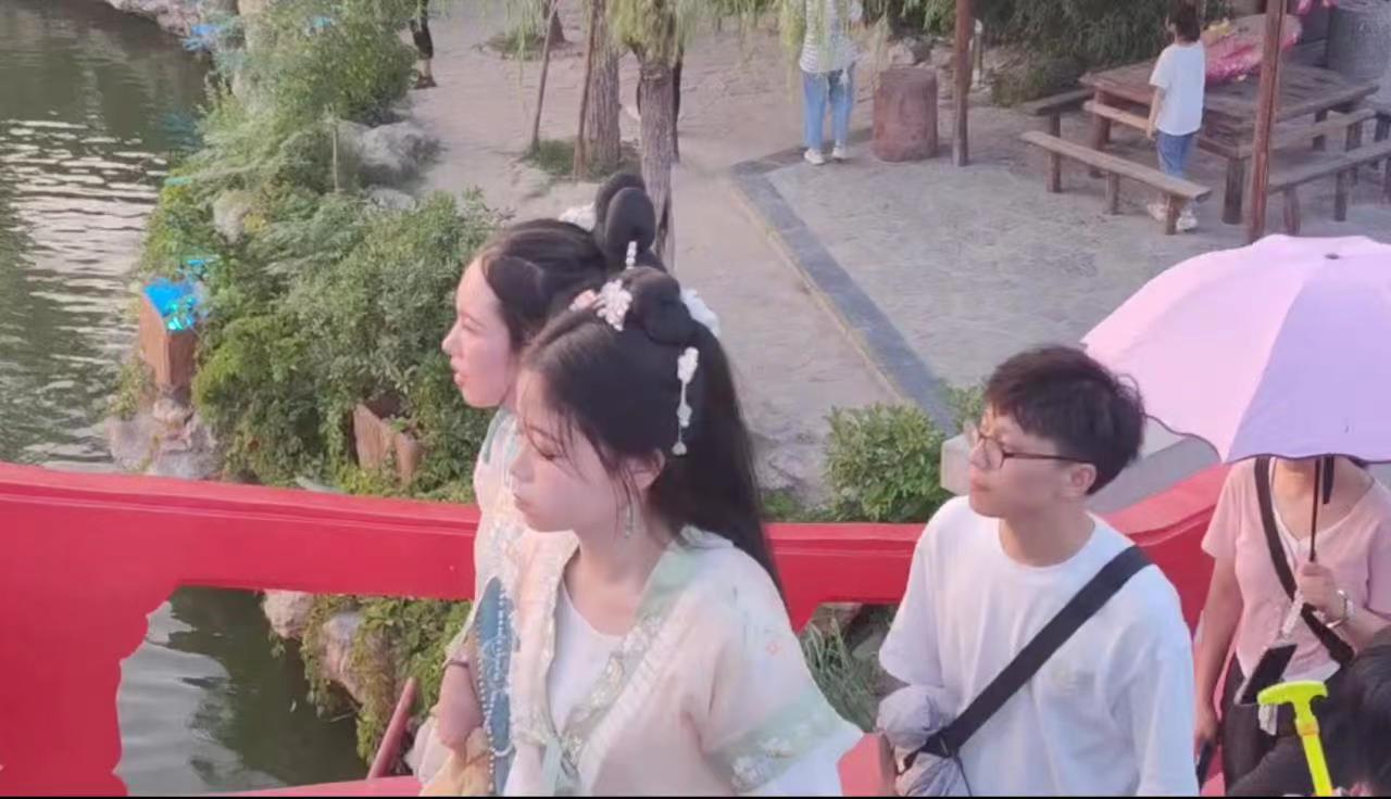 ltWԺȫWԺ_Ϻӈ@`Fǧvʷ֪Ļԭ