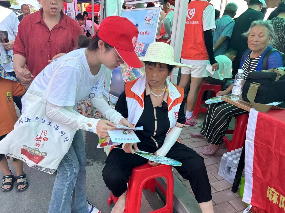 ѻW(xu)Ժ־Ը(w)F(tun)׷L(fng)ˣۑ(zhn)